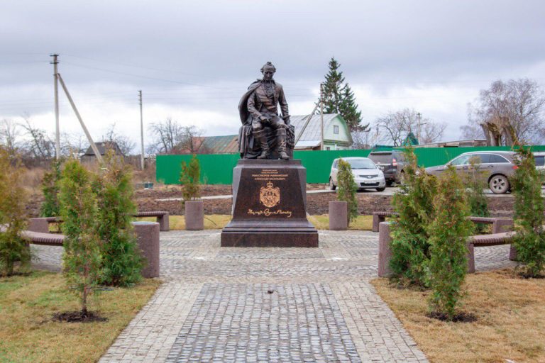 Памятник суворову в швейцарии фото